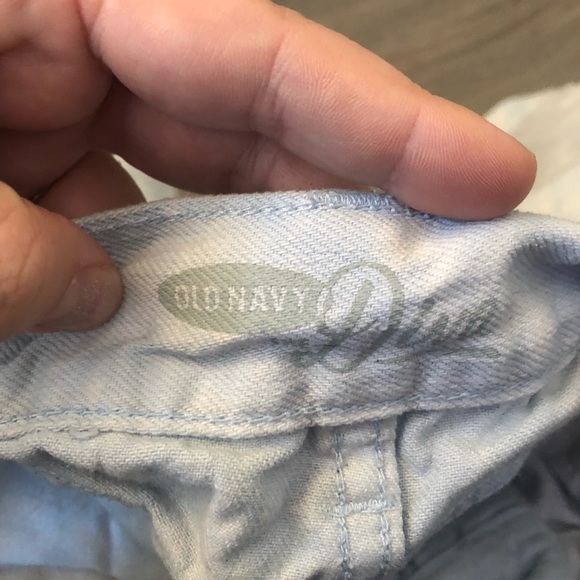 Old Navy short shorts - Picture 4 of 5